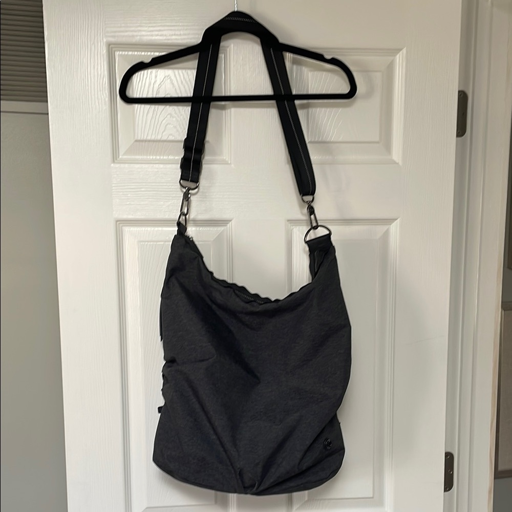 lululemon athletica Charcoal bag